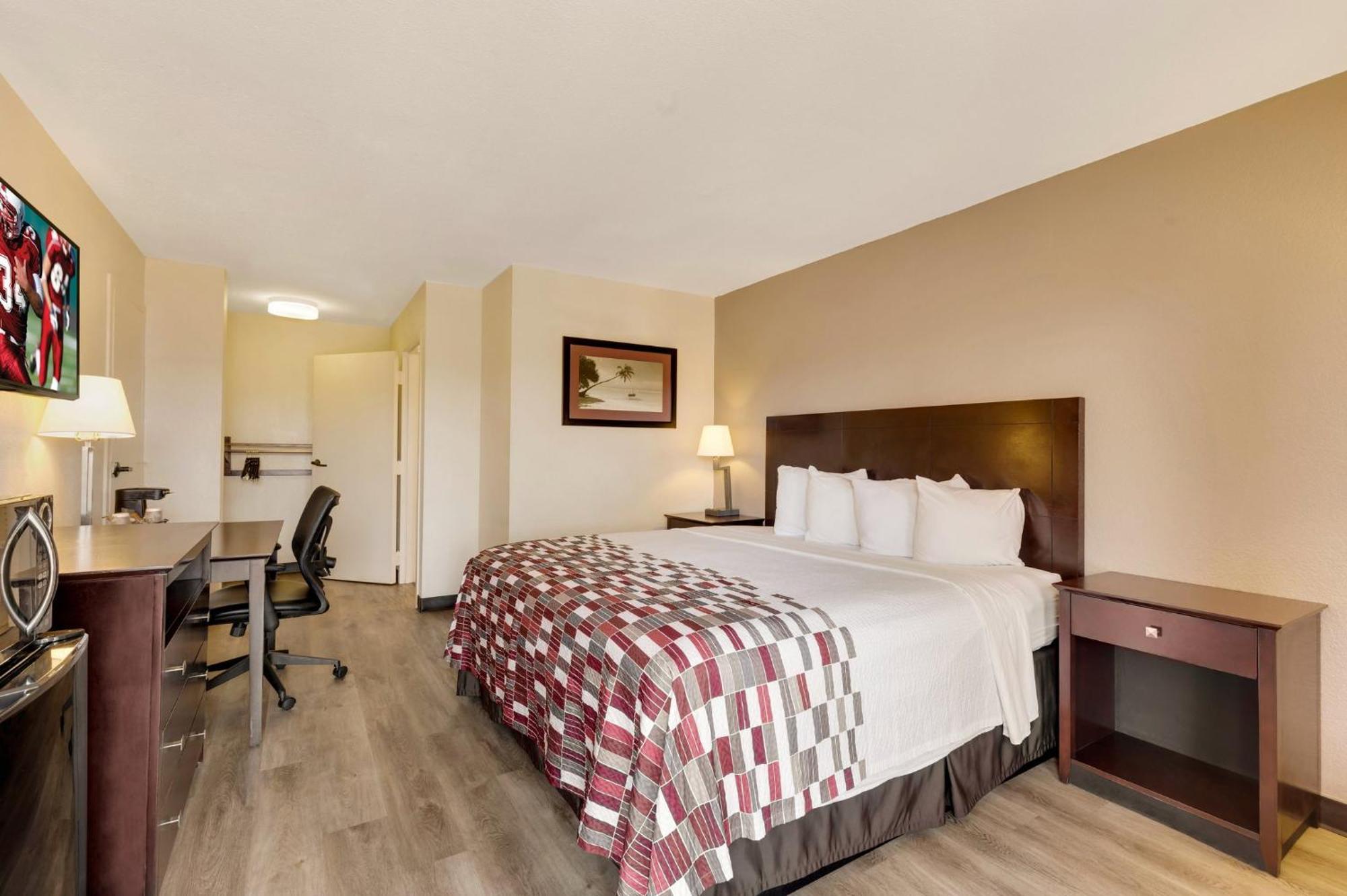 Red Roof Inn Gulfport - Biloxi Airport Bagian luar foto