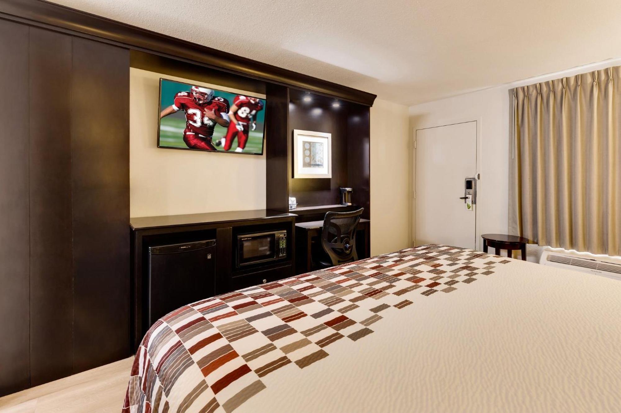 Red Roof Inn Gulfport - Biloxi Airport Bagian luar foto