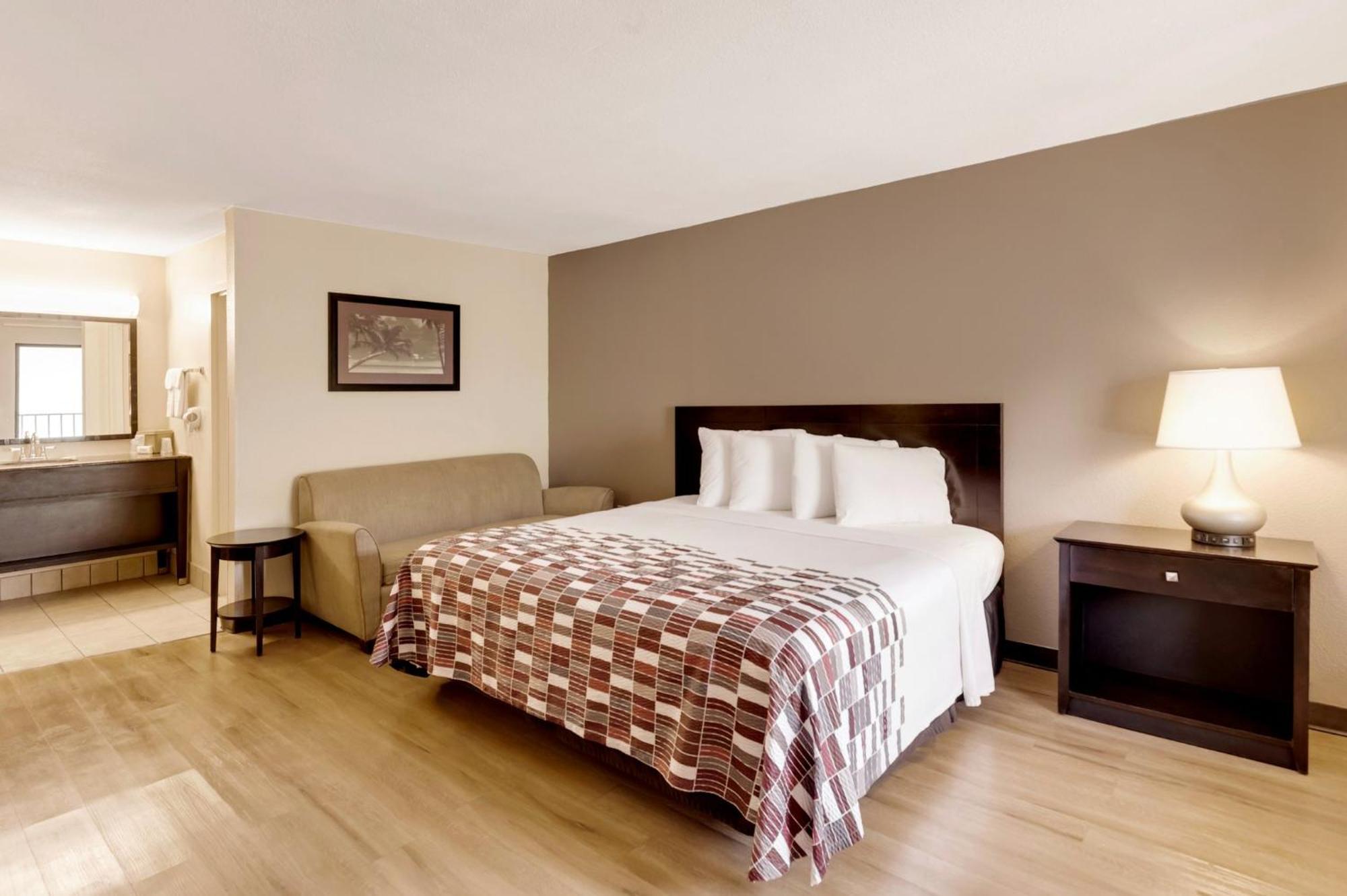 Red Roof Inn Gulfport - Biloxi Airport Bagian luar foto